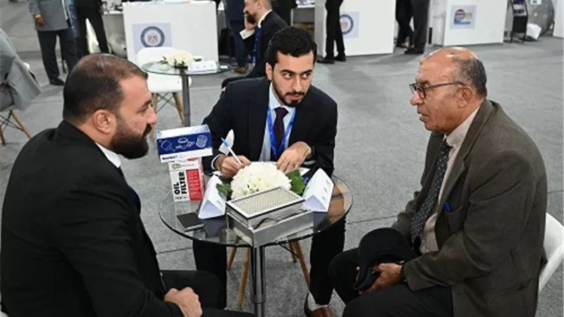 الأكاديمية المصرية لعلوم الطيران تشارك في المعرض الدولي السنوي