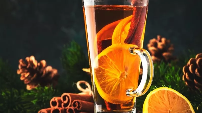 الـ هوت سيدر أجمل مشروب لذيذ وصحي للاستمتاع بليالي الشتاء