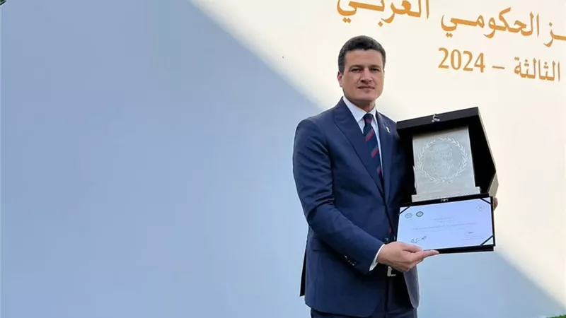 الحديدي يشكر فضيلة الإمام الأكبر بفوز 