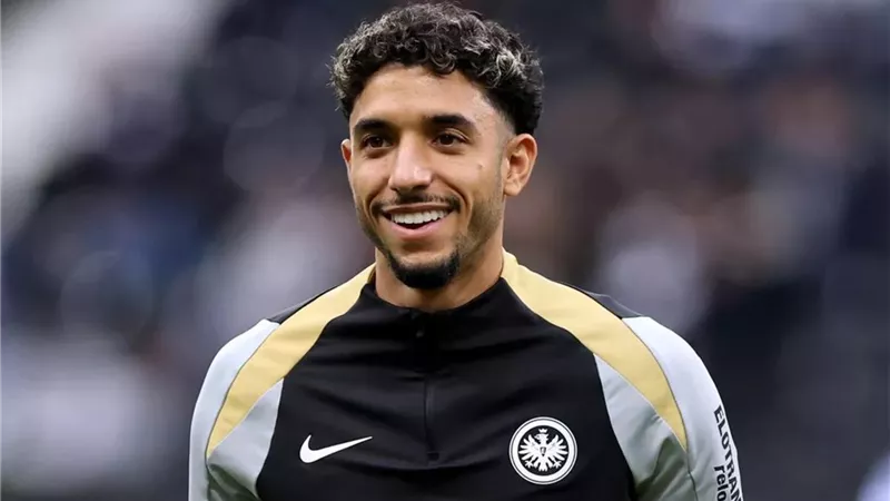 تقييم مرموش فى مباراة فرانكفورت وميتلاند بالدورى الأوروبى