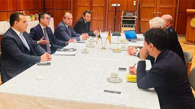 وزير الاستثمار يبحث مع نائب المستشار الألماني التعاون بين البلدين