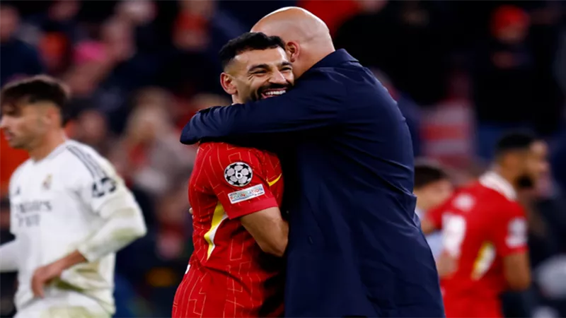 سلوت يدعم محمد صلاح بعد ضياع ضربة الجزاء ضد ريال مدريد