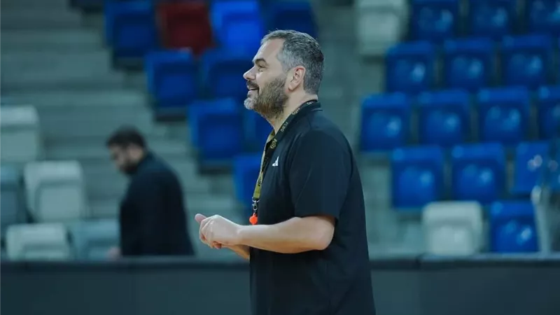 محاضرة بالفيديو لـ