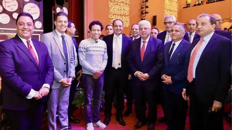 انطلاق العرض المسرحي لصندوق مكافحة الإدمان من جامعة السويس