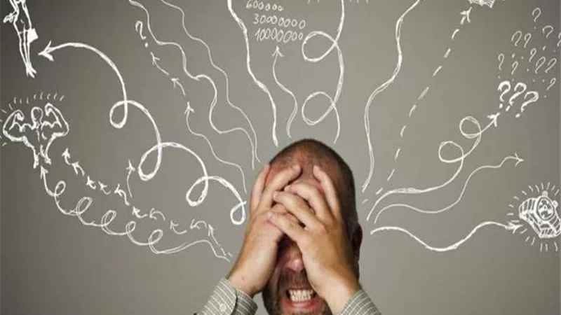 لماذا تدخل الغرفة.. ثم تنسي سبب دخولك؟؟