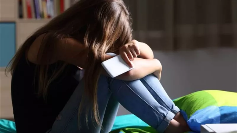الأسباب التى تدفع الفرد لإيذاء نفسه