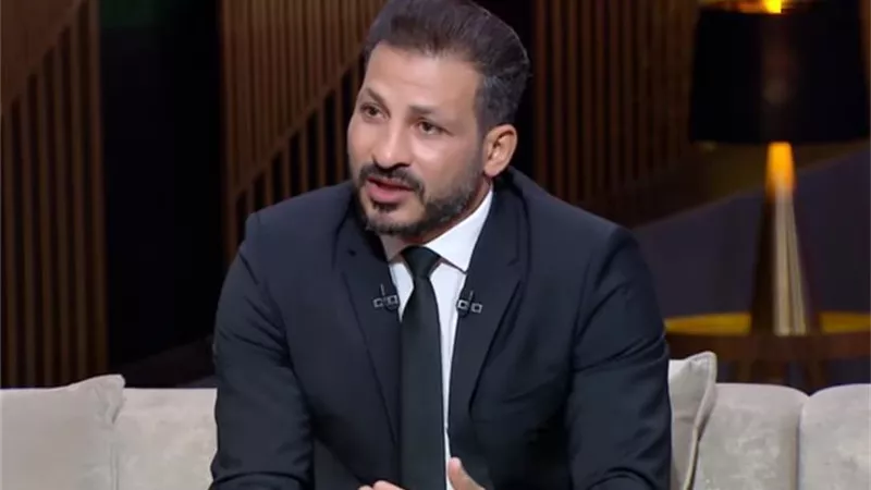 ايه المشكلة أن الشناوي يقعد إحتياطي لشوبير؟.. شاهد سيد معوض