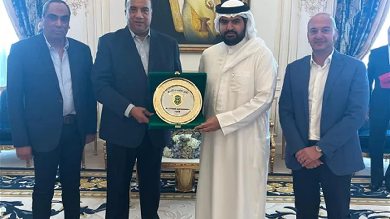 محمد مصيلحى في ضيافة سمو الشيخ عيسى بن علي آل خليفة