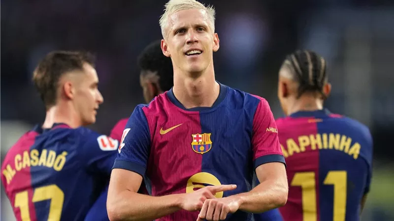 مدرب برشلونة يكشف سبب غياب داني أولمو أمام لاس بالماس