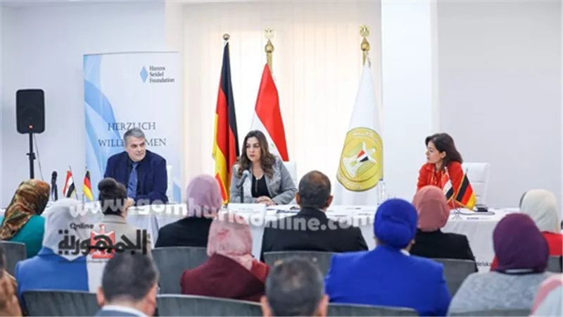 وزيرة التنمية المحلية : فرص تسويقية بمعارض أيادي مصر بالمحافظات