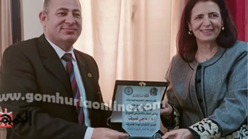 فولبرايت مصر تستعرض منح الهيئة لطلاب الكلية التكنولوجية بقويسنا