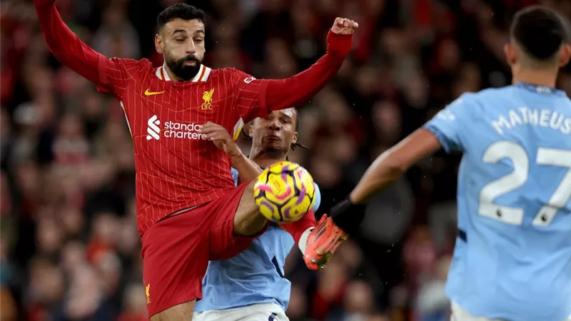 فيديو.. ليفربول يحسم الشوط الأول بهدف أمام مانشستر سيتي