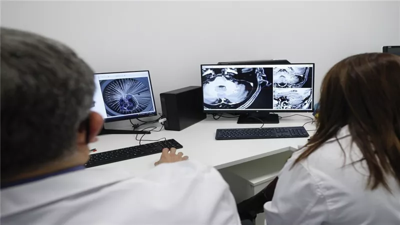 طريقة مبتكرة لتحديد نوع الورم باستخدام الذكاء الاصطناعي..تفاصيل