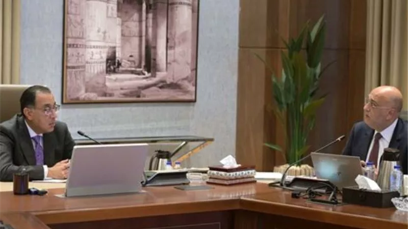 رئيس الوزراء يُتابع مؤشرات الأداء وملفات العمل لجهاز تنمية المشروعات