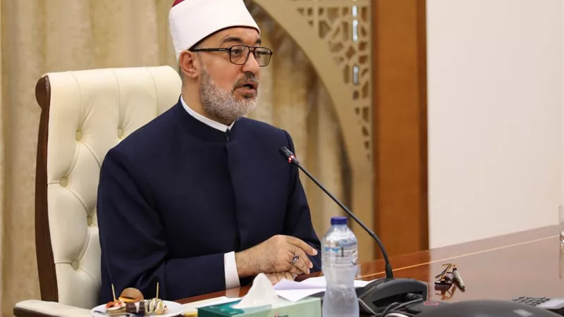 المفتي يُعلن عن أول ندوة دولية لدار الإفتاء حول 