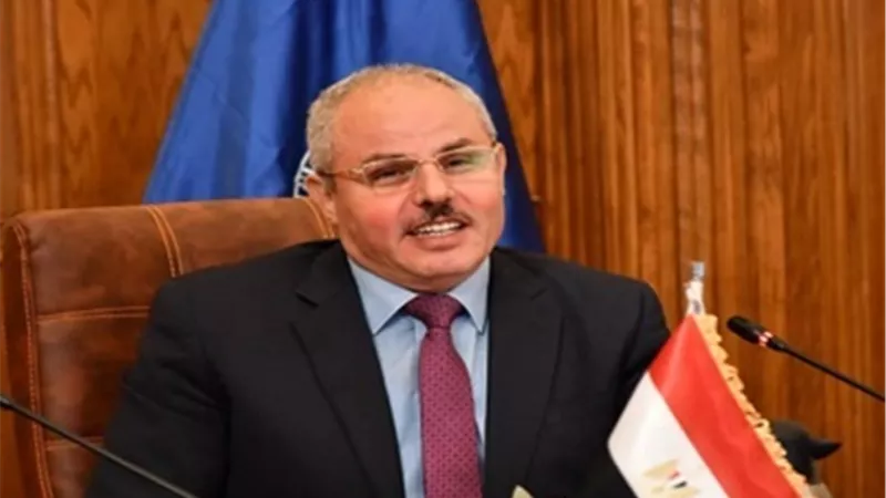 فريق مركز ريادة الأعمال بجامعة قناة السويس يُنهي تدريب