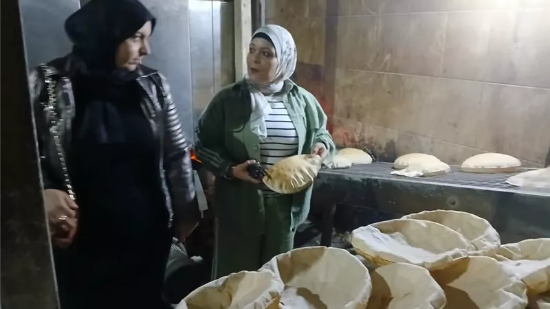 استمرار الحملة التموينية مكبرة فجرا على المخابز بكفر الشيخ