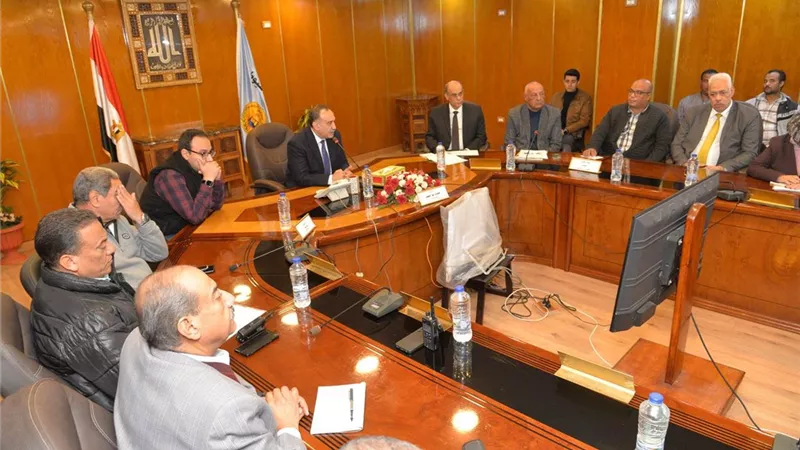محافظ أسيوط :تذليل العقبات وتقديم الدعم لتحقيق الأهداف المرجوة