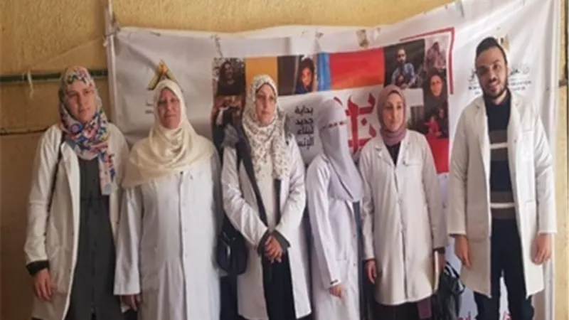 كشف وعلاج 131حالة فى قافلة طبية لأمراض العيون بجامعة بنها