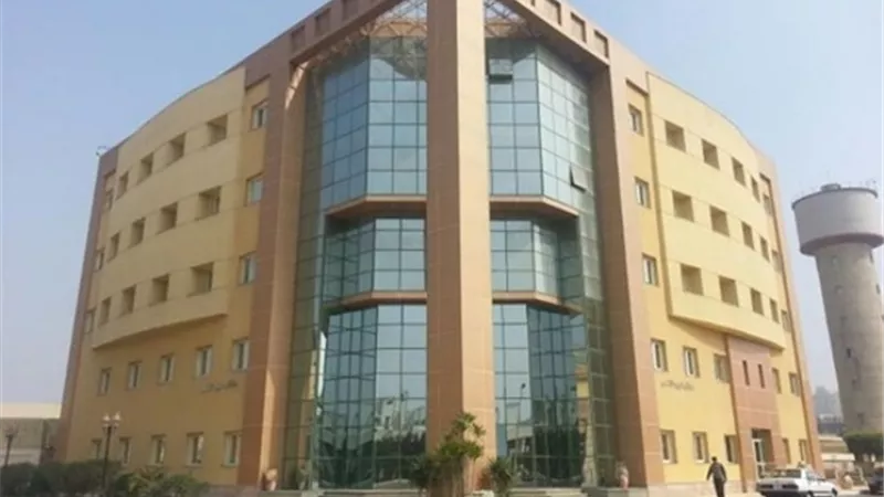 المجمع الطبى للقوات المسلحة بكوبرى القبةيستضيف خبير جراحة المسالك