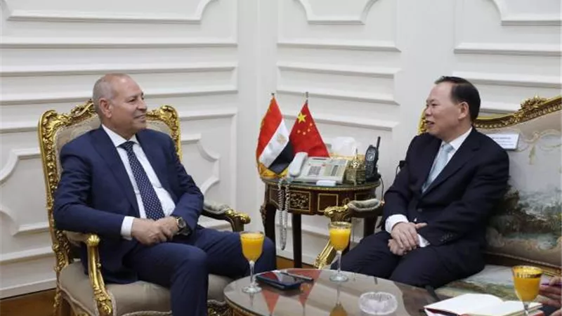 دعم العلاقات الثنائية بين محافظة القاهرة ومقاطعة خنان الصينية