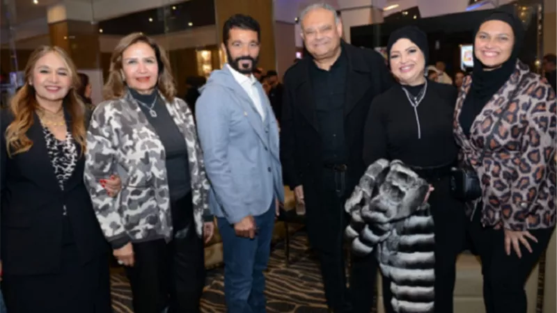 بالصور.. نجوم الفن يحتفلون بعرض فيلم 