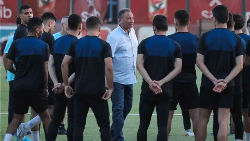 بحضور الخطيب.. الأهلي يختتم تدريباته قبل مواجهة أورلاندو