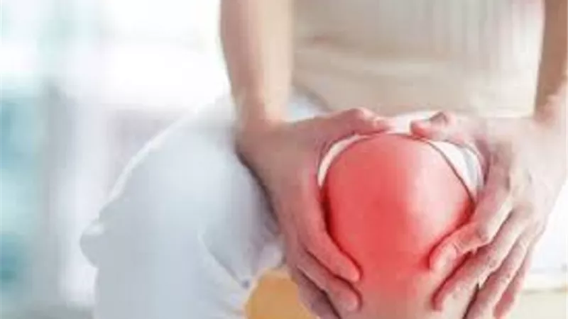 أطعمة تسبب هشاشة عظام الركبة .. احذرها