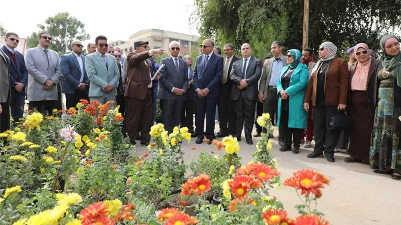 محافظ المنيا ورئيس الجامعة يفتتحان مشروعات زراعية نموذجية