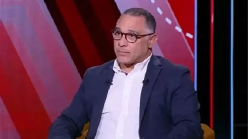 الشريعي يكشف أسباب رحيل المدير الفني لـ