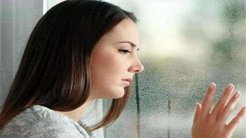 أسباب الاكتئاب الموسمي المرتبط بالشتاء.. النساء أكثر عرضة للإصابة