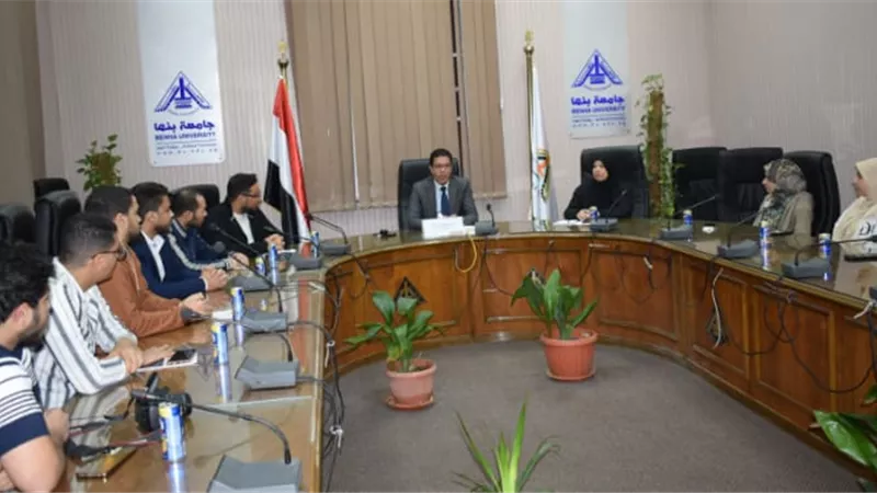 رئيس جامعة بنها: حريصون على دعم مبادرات تمكين الشباب وتطوير مهاراتهم