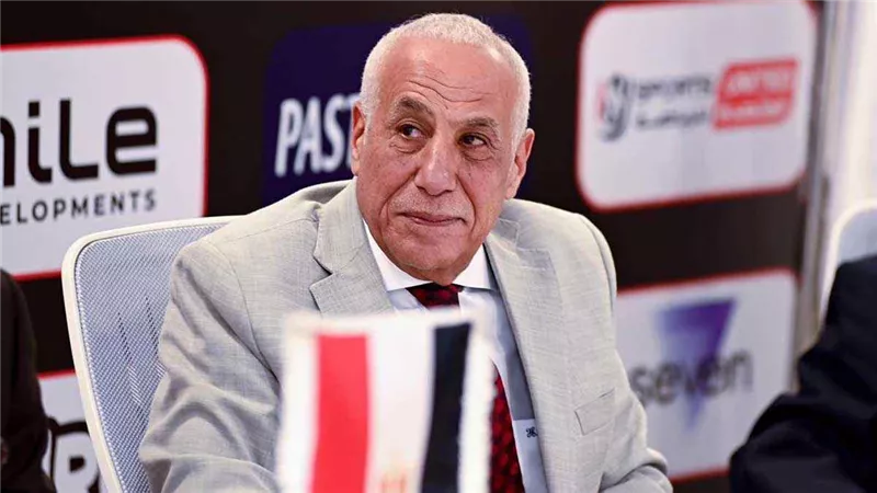 رئيس الزمالك يطير الي المغرب للمشاركة في حفل الأفضل في إفريقيا