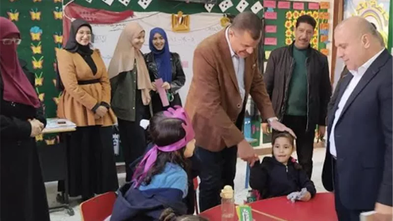 لجنة وزارة التربية والتعليم تواصل تفقدها بمدارس دمياط