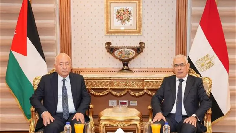 النائب العام يستقبل نظيره الأردني بمقر مكتبه بالقاهرة