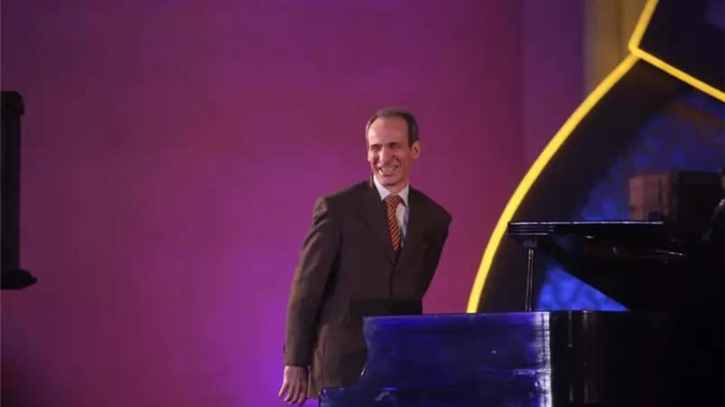 حفل الموسيقار عمرو سليم على مسرح سيد درويش ..12 ديسبمر