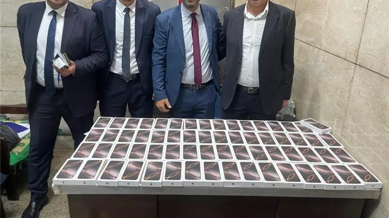 تحرير ١٤ محضر ضبط جمركي بمبني الركاب رقم ١ بمطار القاهرة