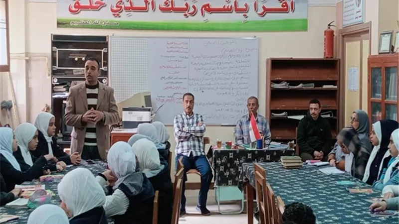 فعاليات عن الوحدة الوطنية ومسابقةرسم للموهوبين بمدارس إدارة أسيوط