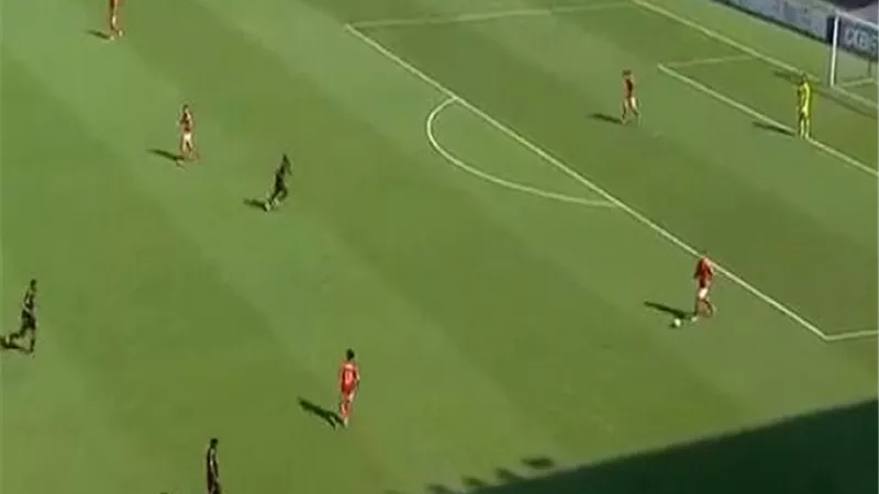 الشوط الأول.. تعادل سلبي بين الأهلي وأورلاندو في دوري الأبطال