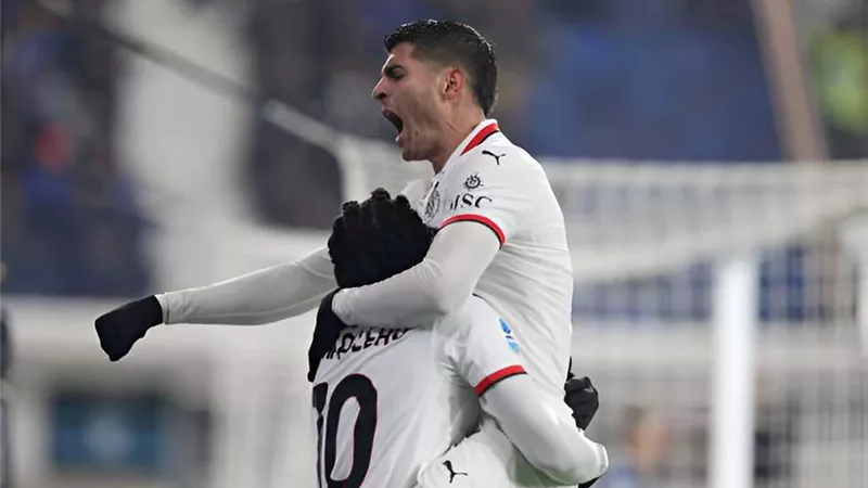 أتالانتا يهزم ميلان فى الوقت القاتل ويتصدر الدورى الايطالى