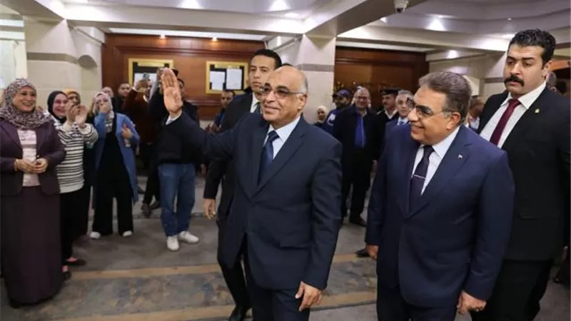 وزير العدل يتفقد محكمة جنوب المنصورة بعد تطويرها