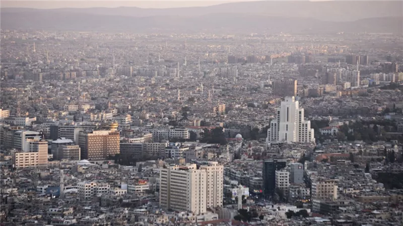 بولندا تحث مواطنيها في سوريا على مغادرة البلاد على الفور