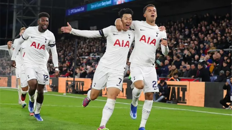 موعد مباراة توتنهام وتشيلسي اليوم في الدوري الإنجليزي