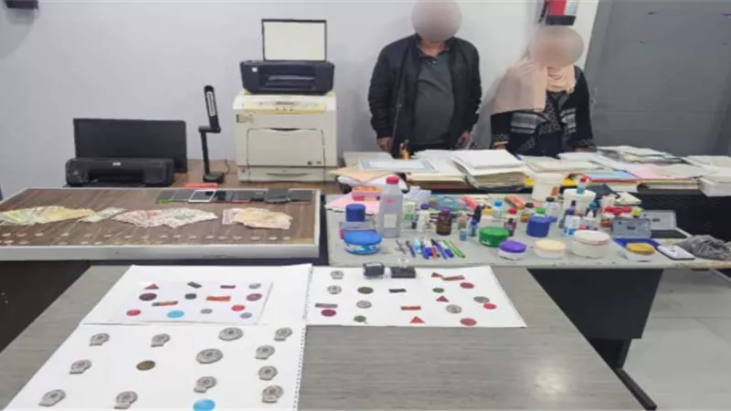ضبط تشكيل عصابي تخصص في تزوير المحررات الرسمية بالإسكندرية