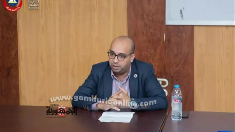 وكيل الصحة بدمياط يناقش خطة عمل المستشفيات للشهور الثلاث القادمة