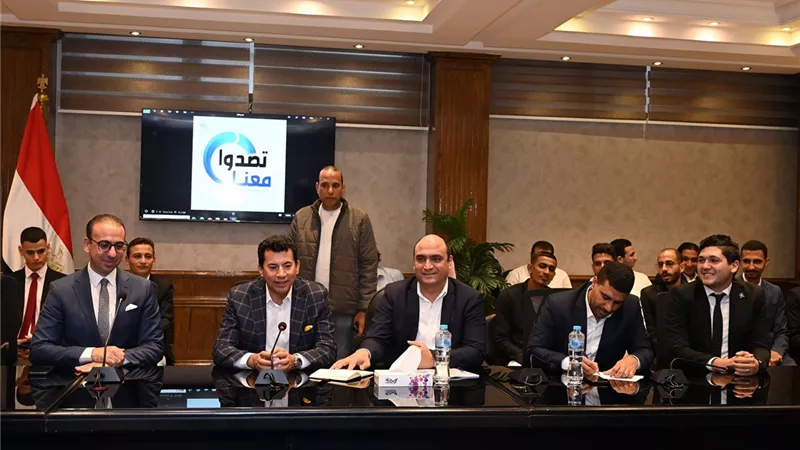 وزير الشباب : التماسك الداخلي هو خط الدفاع الأول ضد محاولات زعزعة الأمن والاستقرار