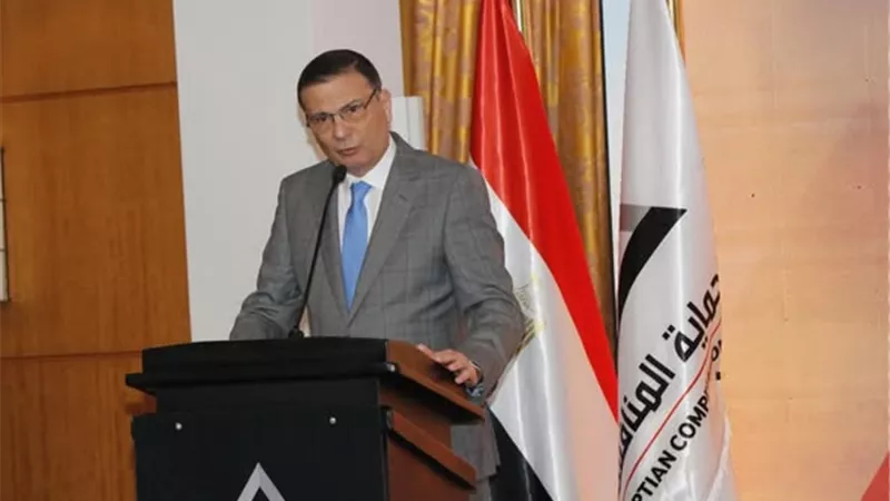 فاروق: الحكومة تبذل جهودا للنهوض بالاقتصاد في ظل التحديات العالمية