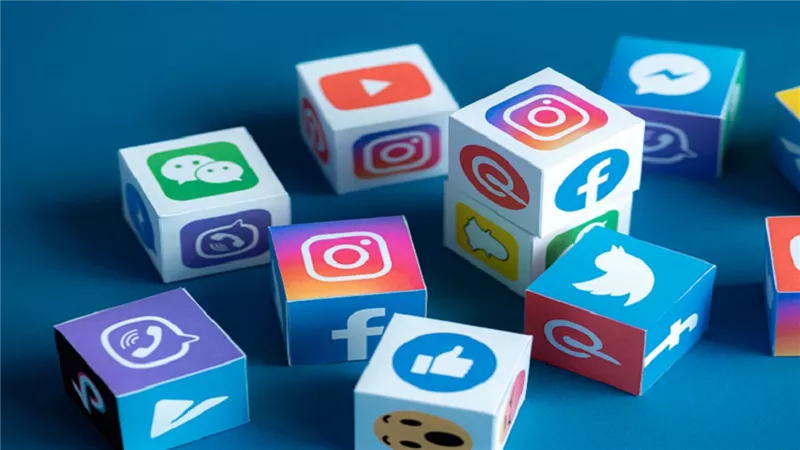 استراتيجيات خفية وراء إدمانك على تطبيقات التواصل الاجتماعي