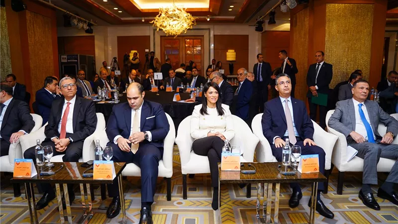 المشاط: الحكومة تعزز التنافسية وتذلل العقبات أمام المستثمرين