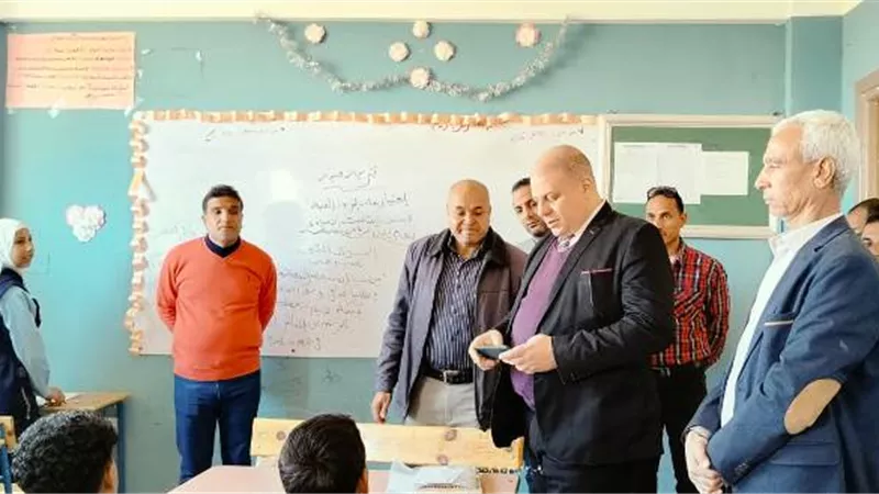 جولة لمتابعة الانضباط بمدارس إدارة الوقف التعليمية